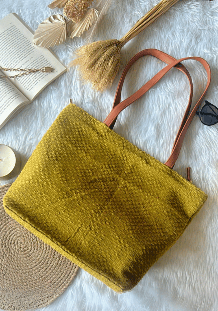 Mustard Magic laptop tote