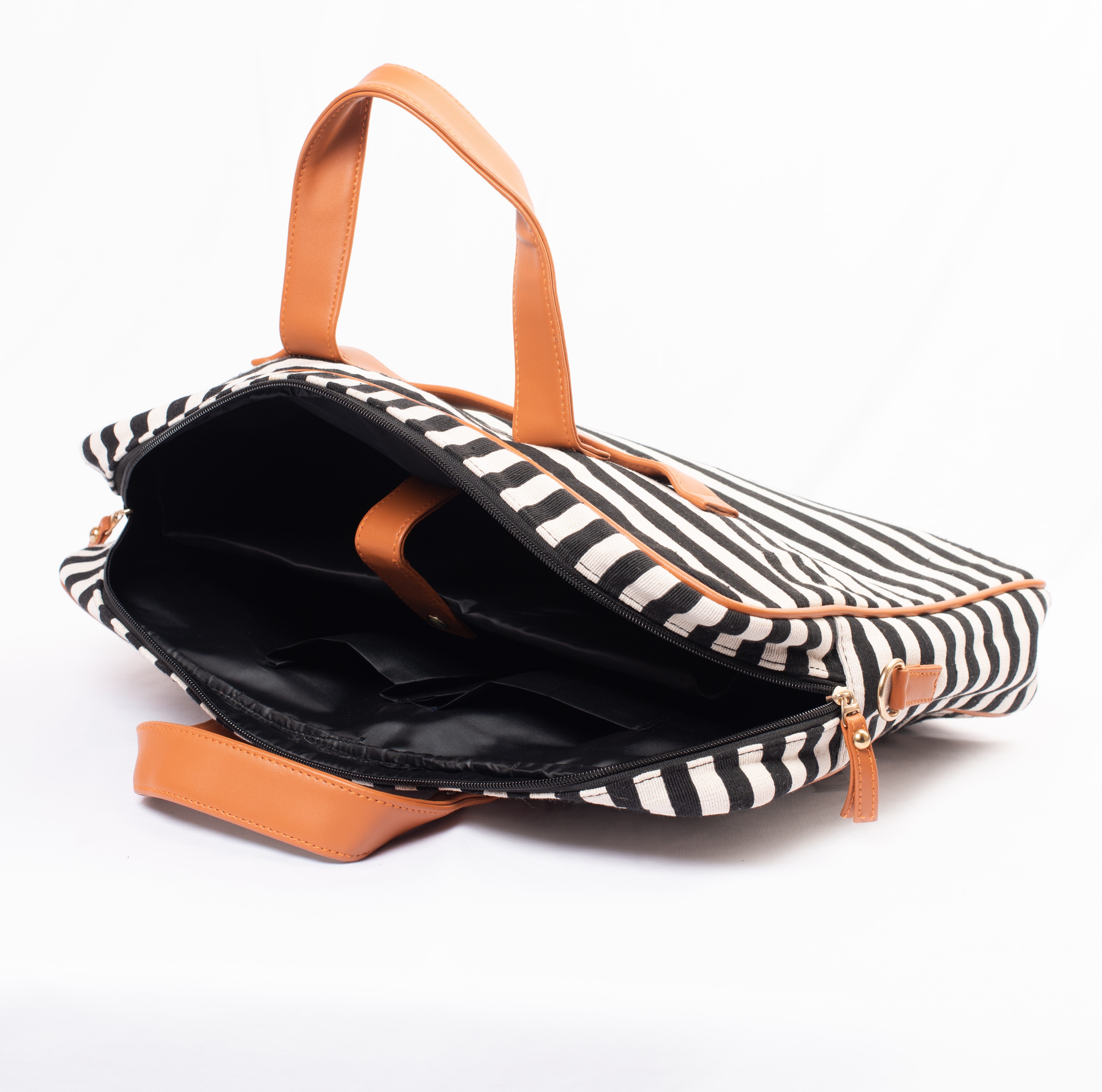 Piano tales laptop bag