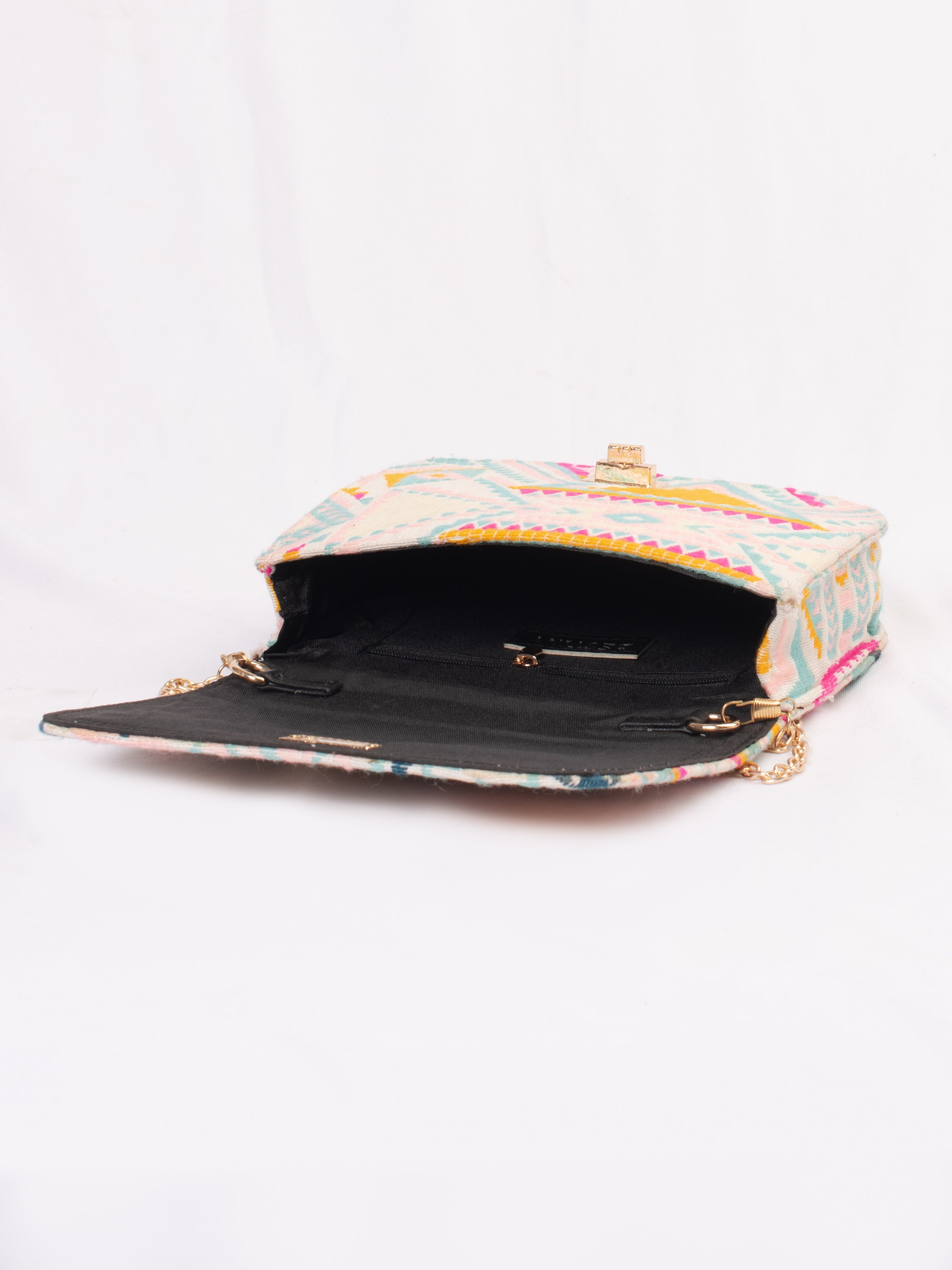 Pastel passion go to sling