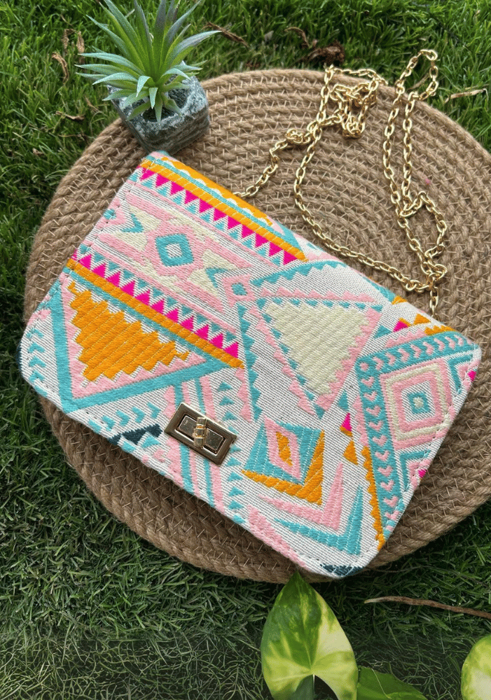 Pastel passion go to sling